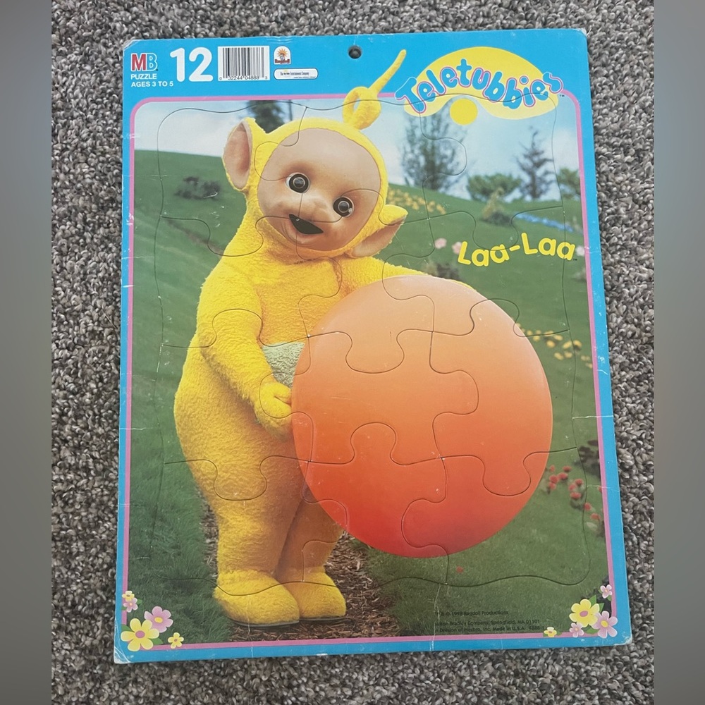 Vintage 1998 Teletubbies MB Milton Bradley Laa-Laa 12 Piece Puzzle